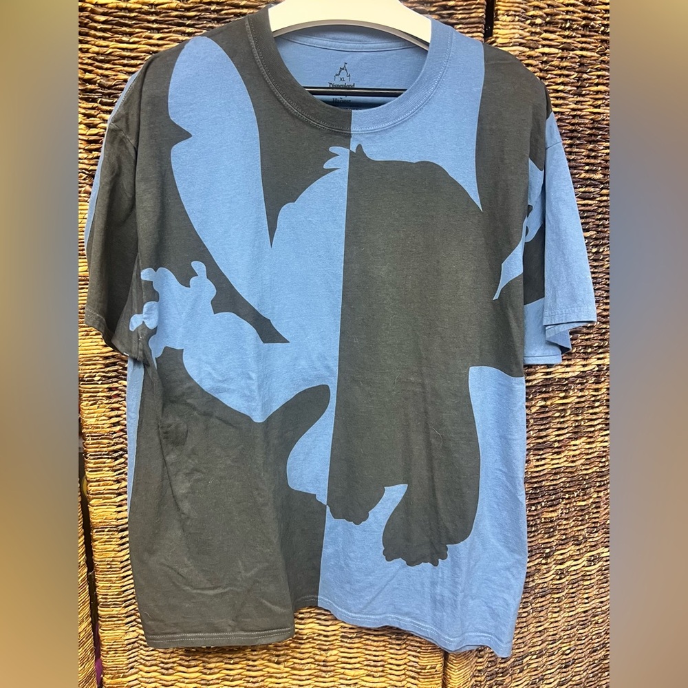 Disney- Resort/World Lilo & Stitch all over print- Blue/Black- Size: XL